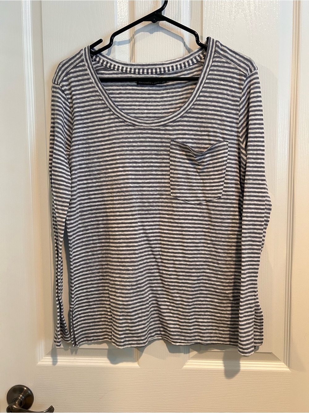 Abercrombie & Fitch Gray & White Striped Long Sleeve Pocket Tee
